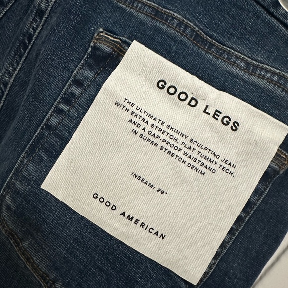 NWT Good American Good Legs jeans in color Blue 004. - Picture 5 of 6